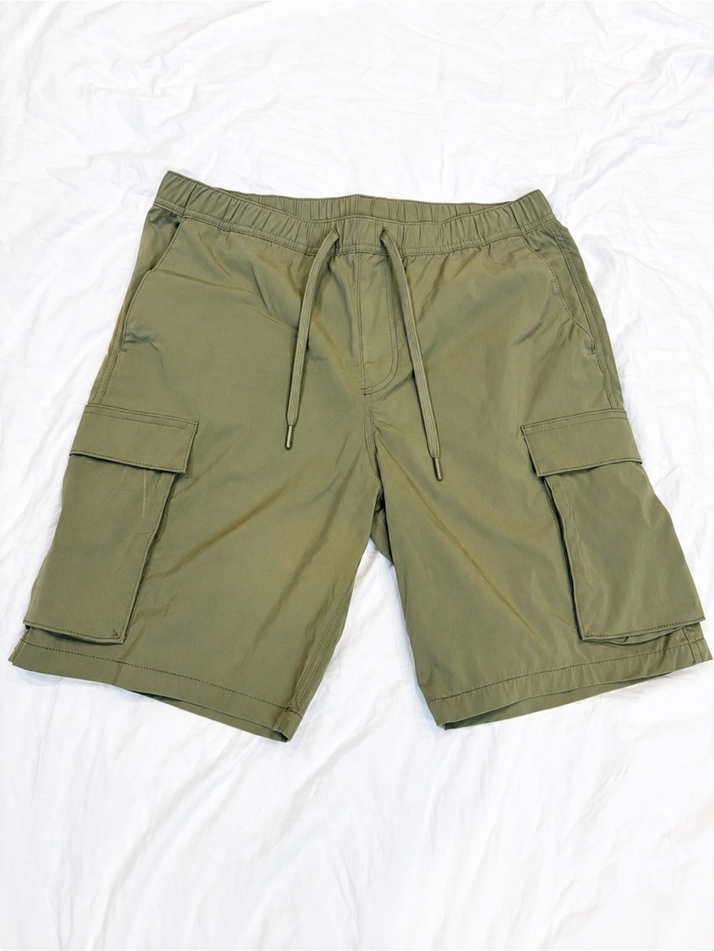 H&M Mens Cargo Shorts Medium Olive Green Utility Drawstring Pocket Shorts
